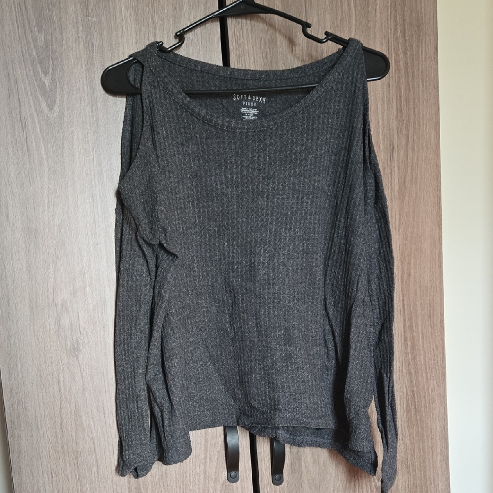 Soft & Sexy Gray Open Shoulder Long Sleeve Top